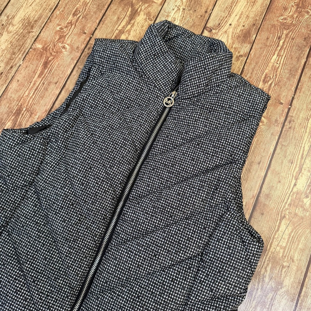 Michael Kors Houndstooth Puffer Vest Womens Medium Black White Quilted Zip